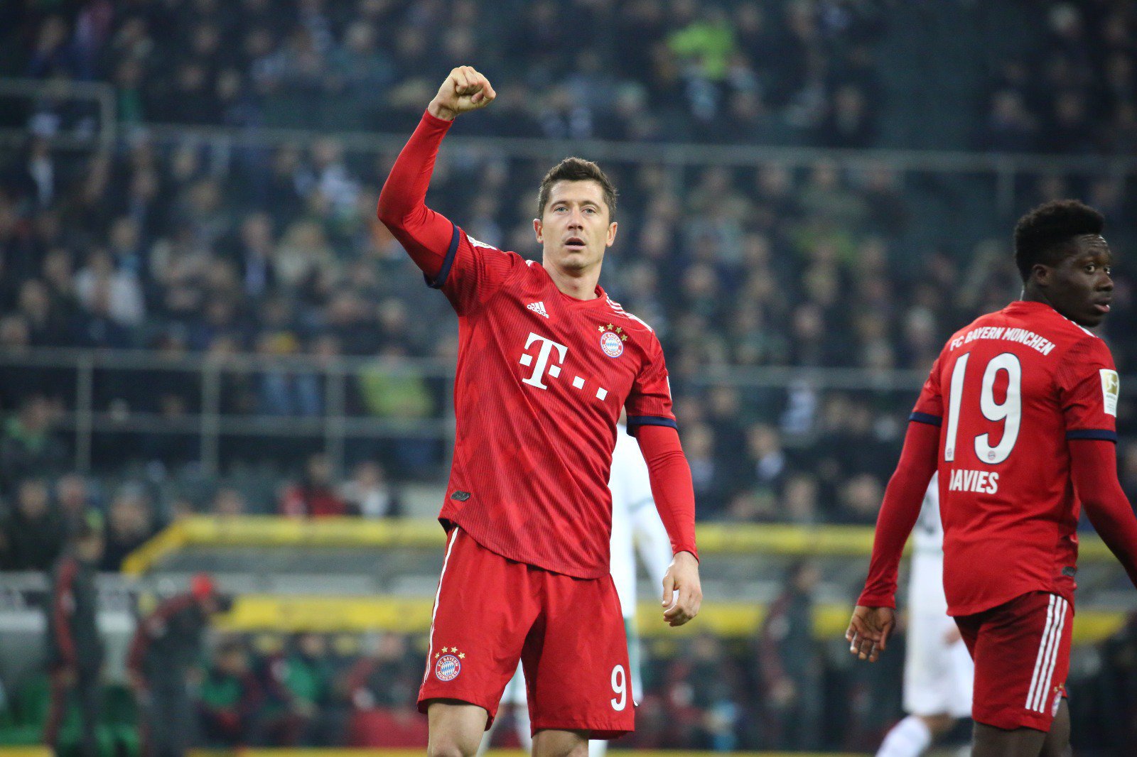 广西幺正电源科技画册设计案例